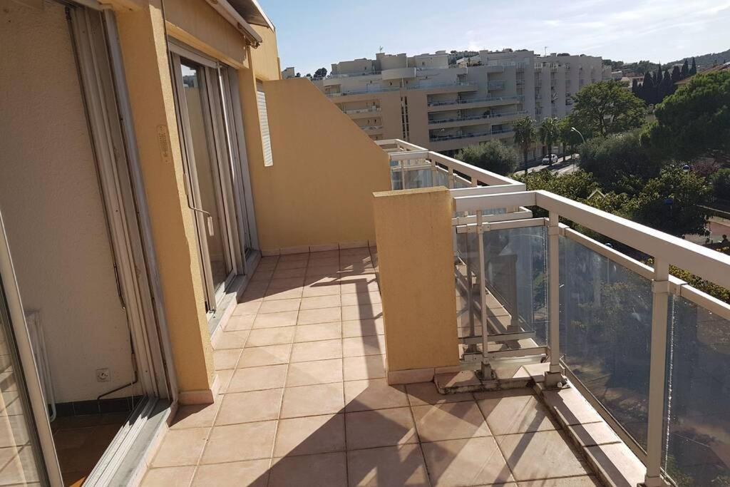 Appartement Deux Pieces , Climatise, Terrase, Cavalaire Exterior photo